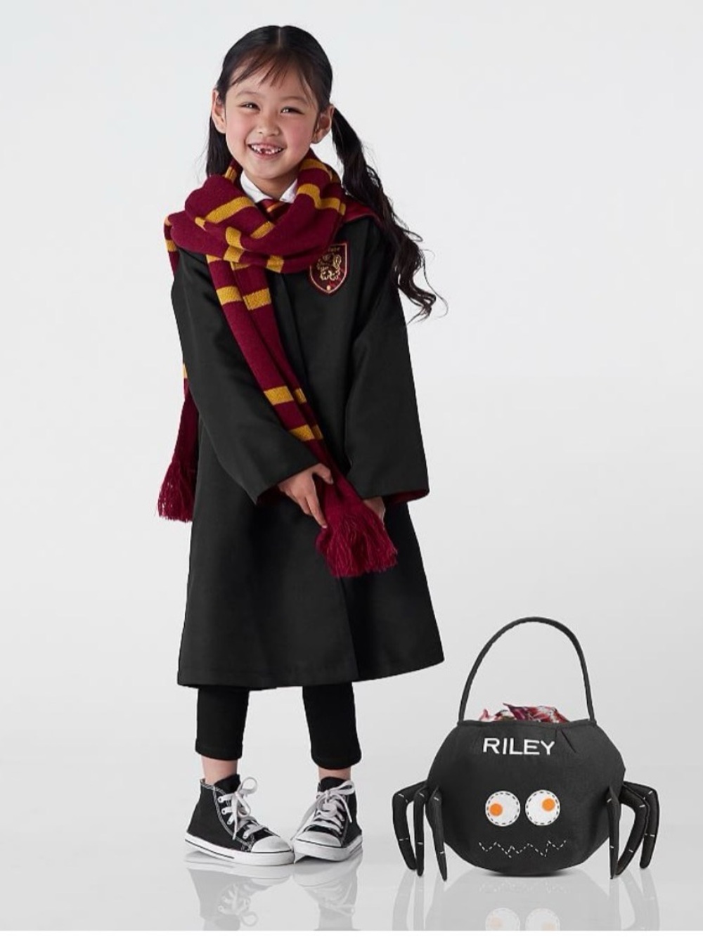 Pottery Barn Kids Harry Potter Gryffindor Halloween costume size 3T